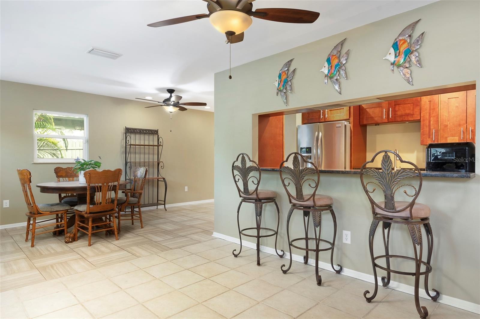 Image 7 of 34 For 5206 Newton Avenue S