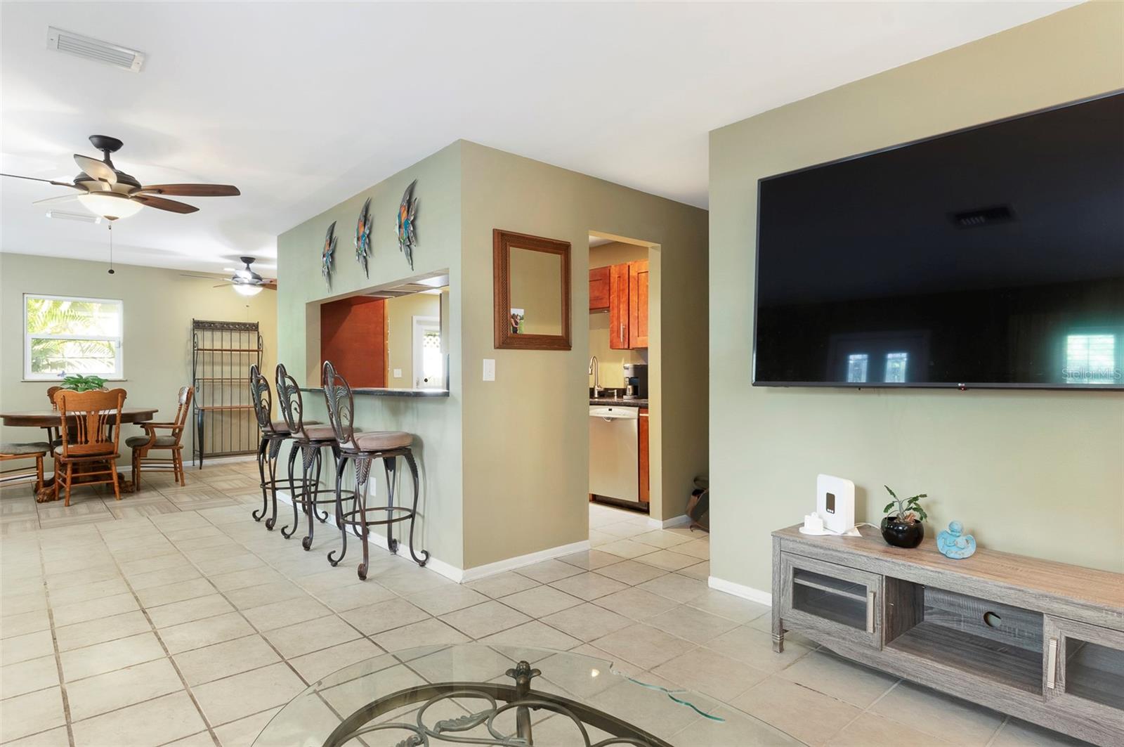 Image 8 of 34 For 5206 Newton Avenue S