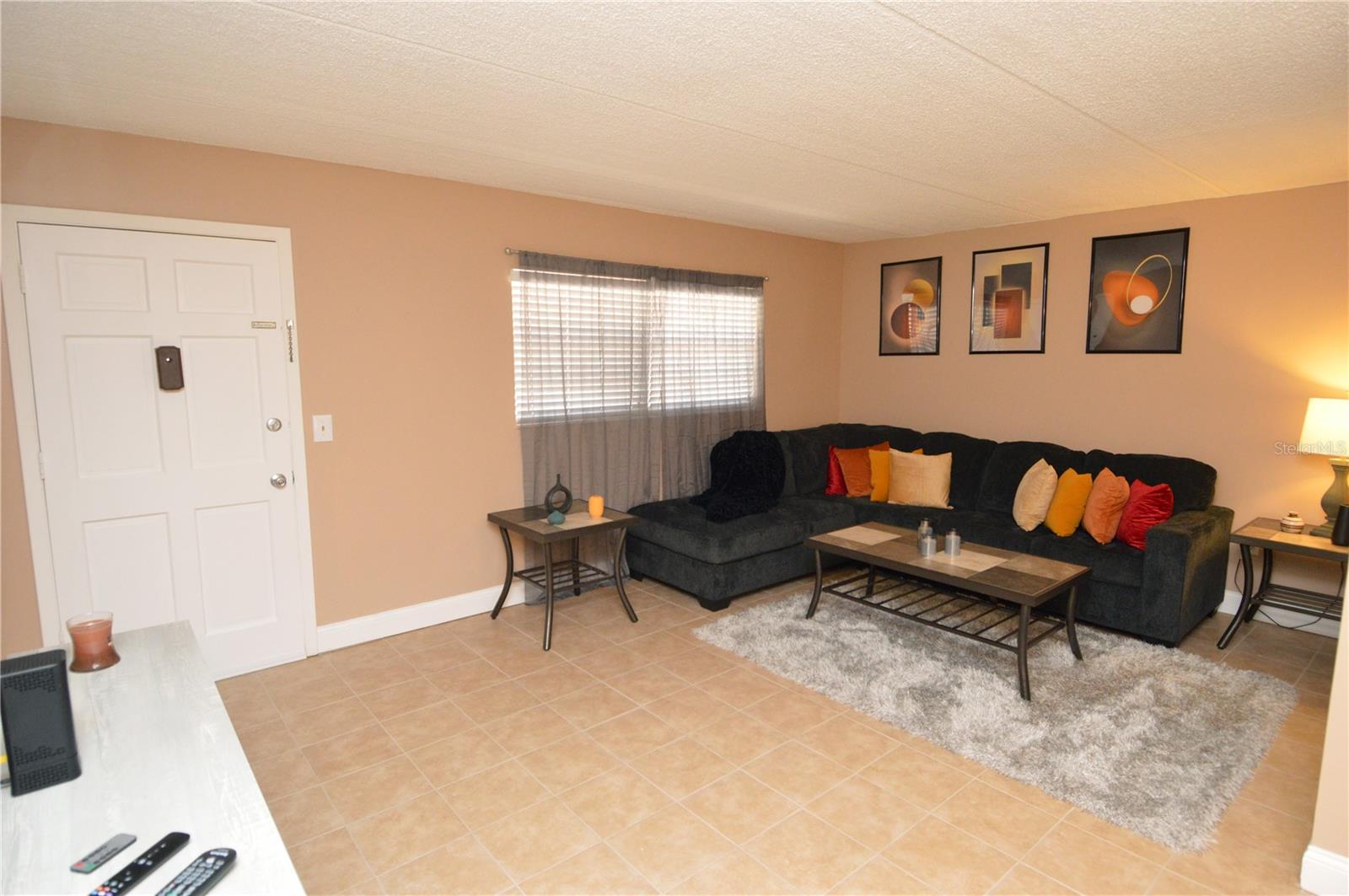 Image 18 of 88 For 12760 Indian Rocks Road 548