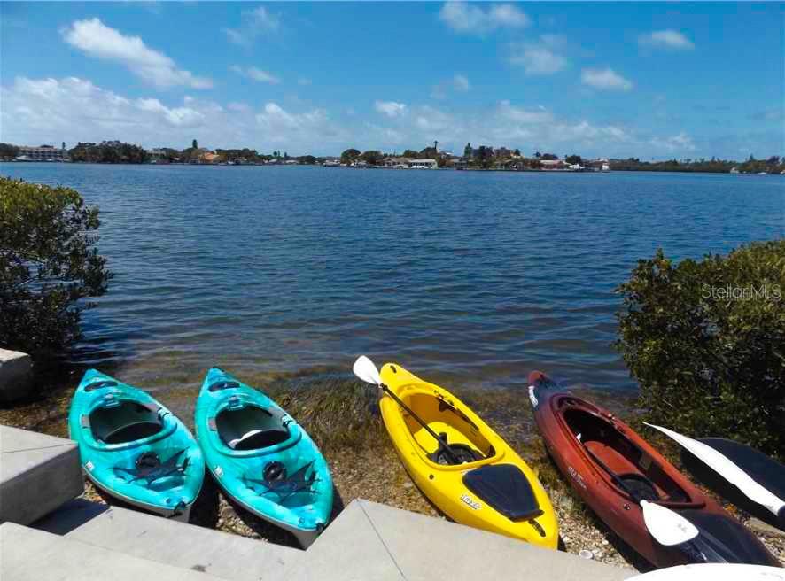 Image 57 of 88 For 12760 Indian Rocks Road 548