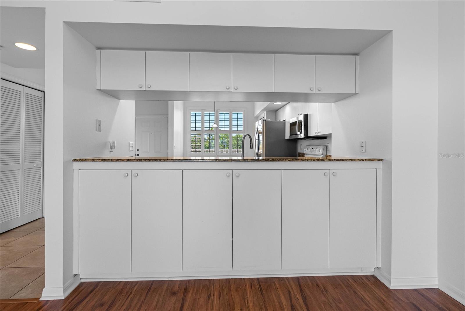 Image 10 of 69 For 6575 99th Way N 22205