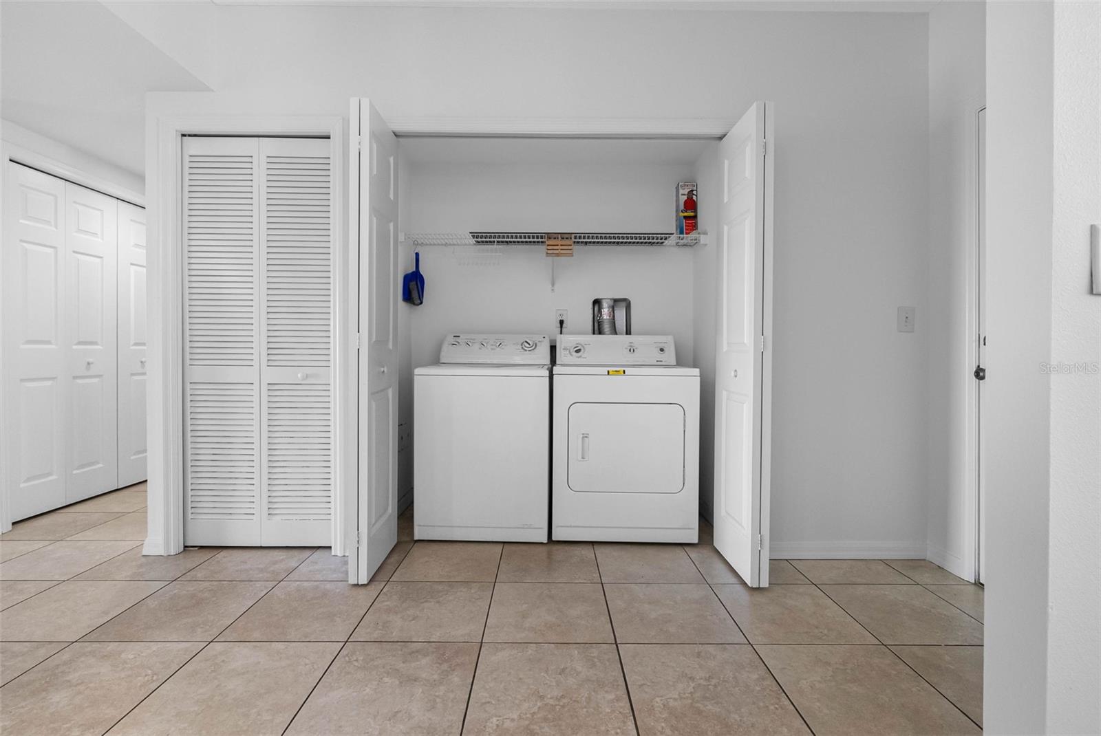 Image 16 of 69 For 6575 99th Way N 22205