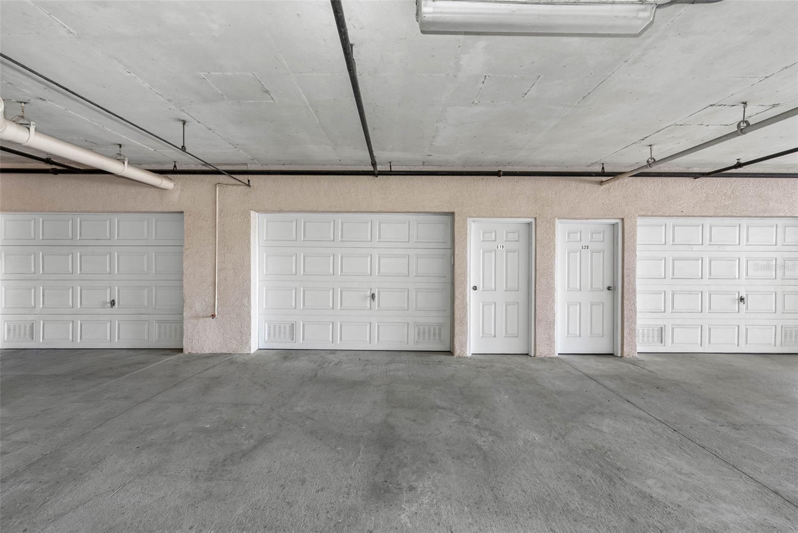 Image 42 of 69 For 6575 99th Way N 22205