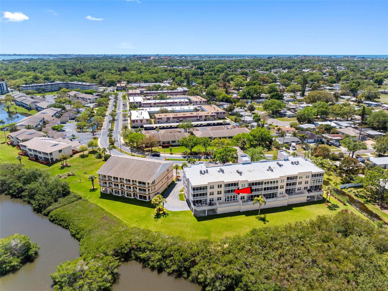 Image 57 of 69 For 6575 99th Way N 22205