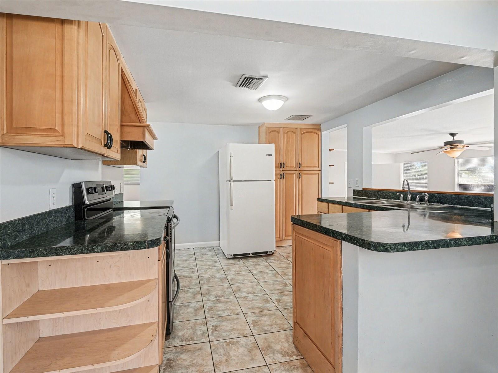 Image 11 of 30 For 4712 30th Street W