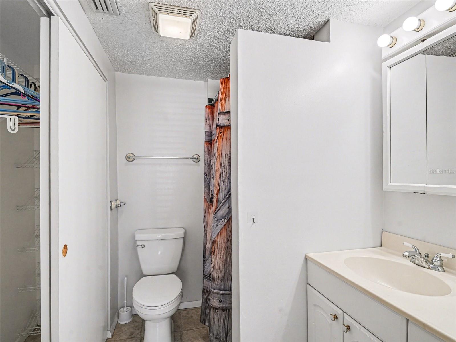 Image 25 of 30 For 4712 30th Street W