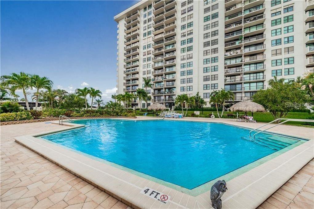 Image 46 of 82 For 400 Island Way 504