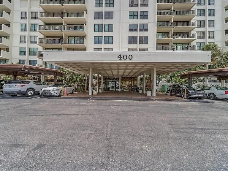 Image 63 of 82 For 400 Island Way 504