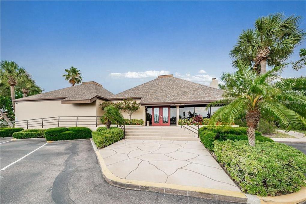 Image 67 of 82 For 400 Island Way 504