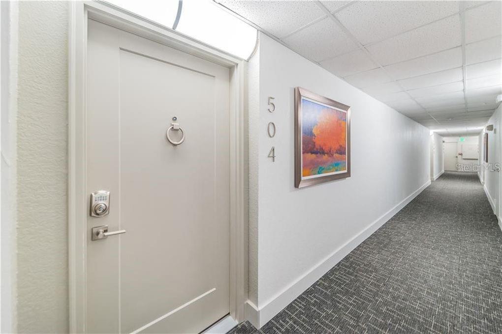 Image 9 of 82 For 400 Island Way 504