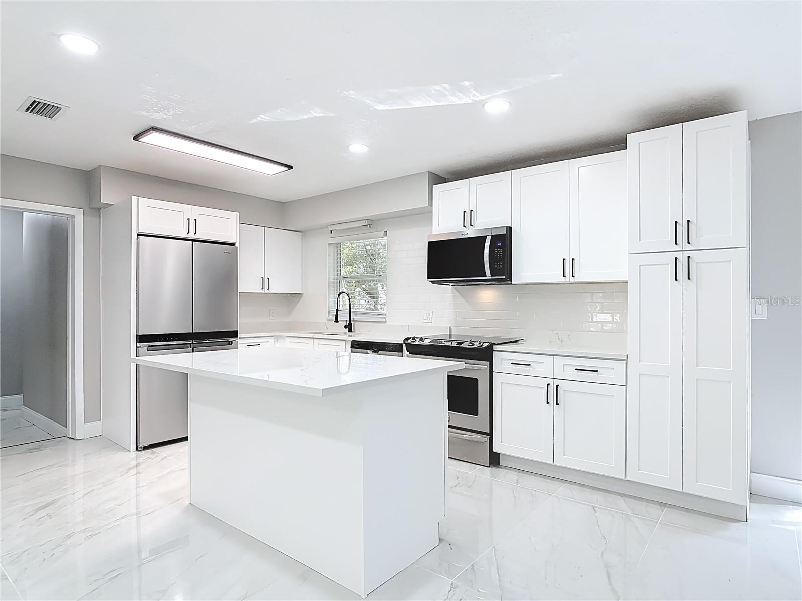 Image 12 of 31 For 31440 Prestwick Avenue