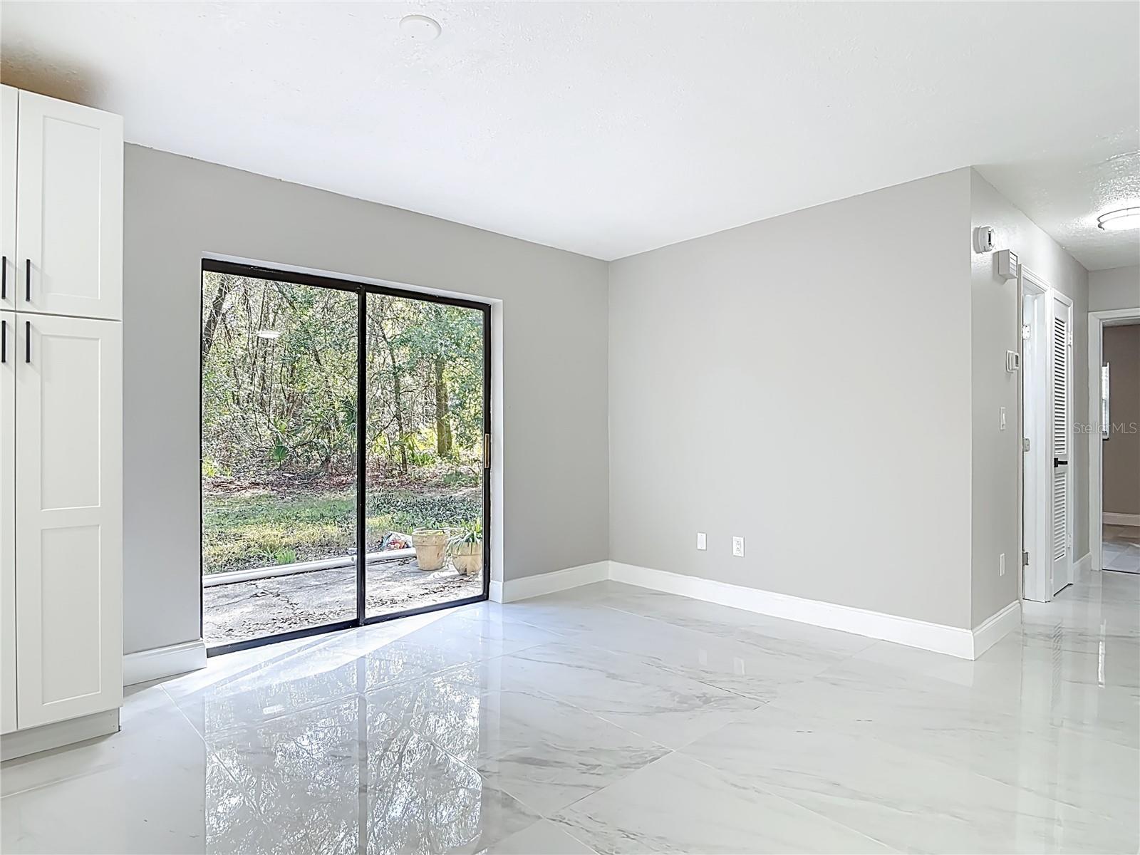 Image 14 of 31 For 31440 Prestwick Avenue