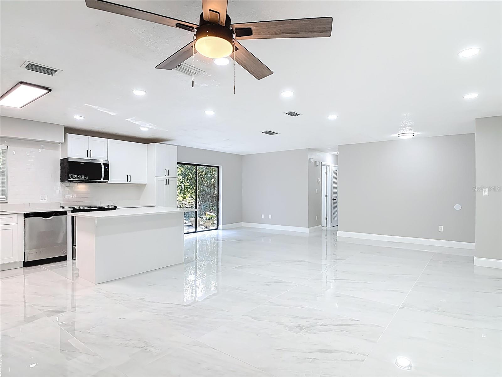 Image 22 of 31 For 31440 Prestwick Avenue