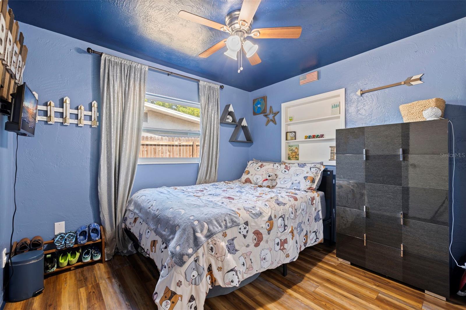 Image 21 of 42 For 280 38th Avenue Se