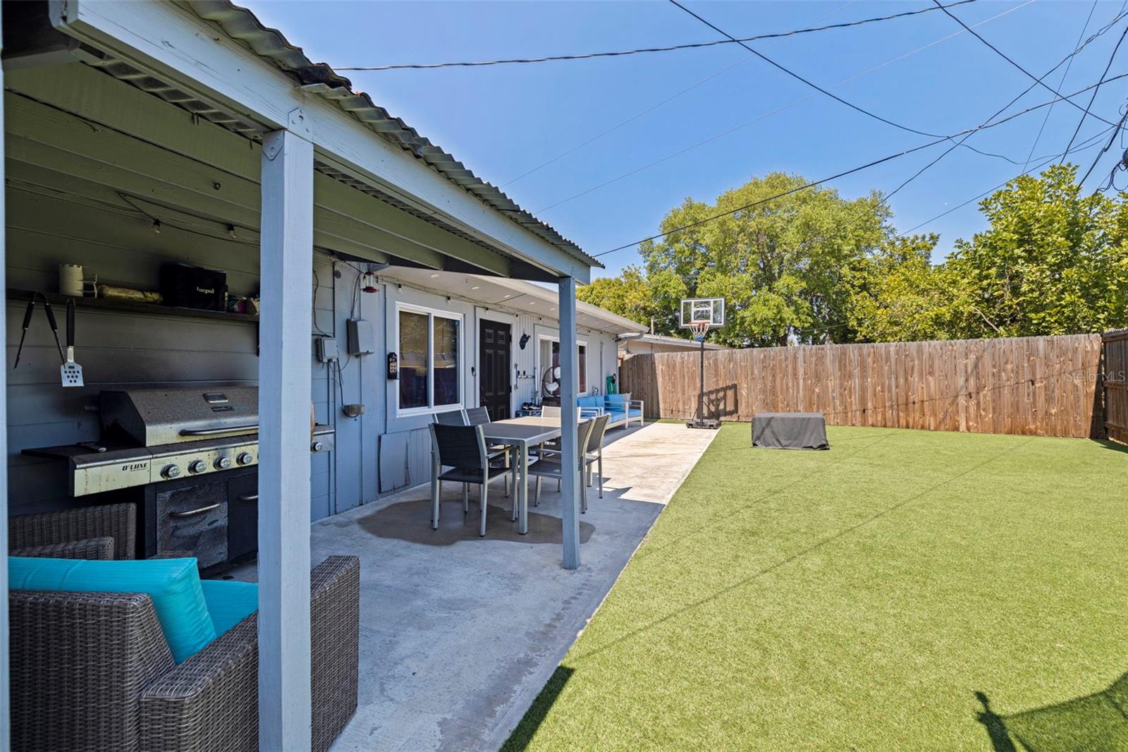 Image 28 of 42 For 280 38th Avenue Se