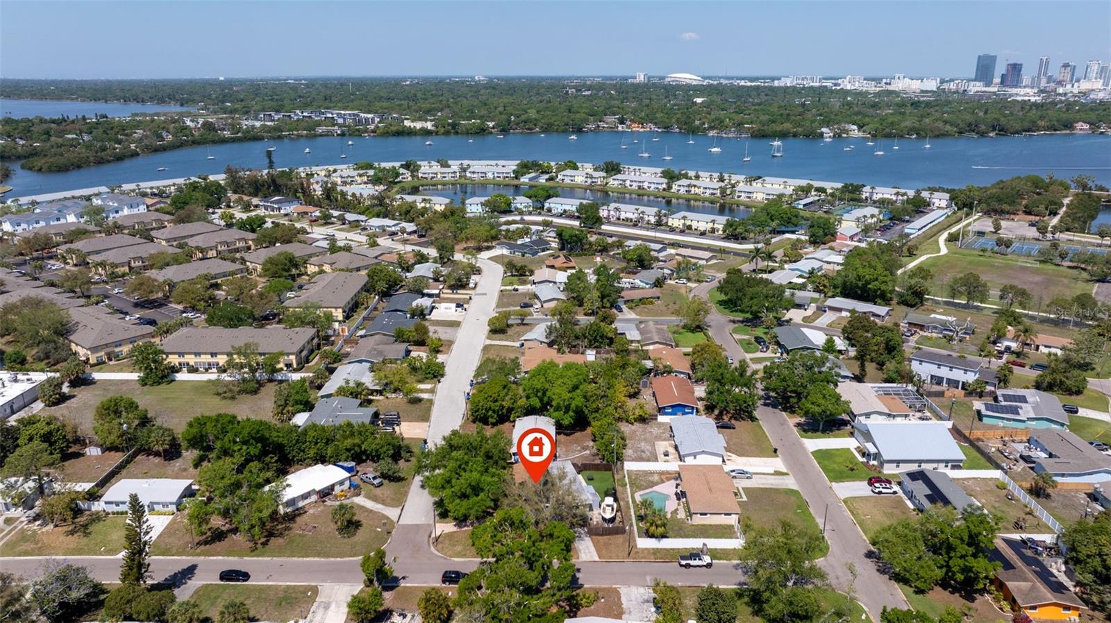 Image 40 of 42 For 280 38th Avenue Se