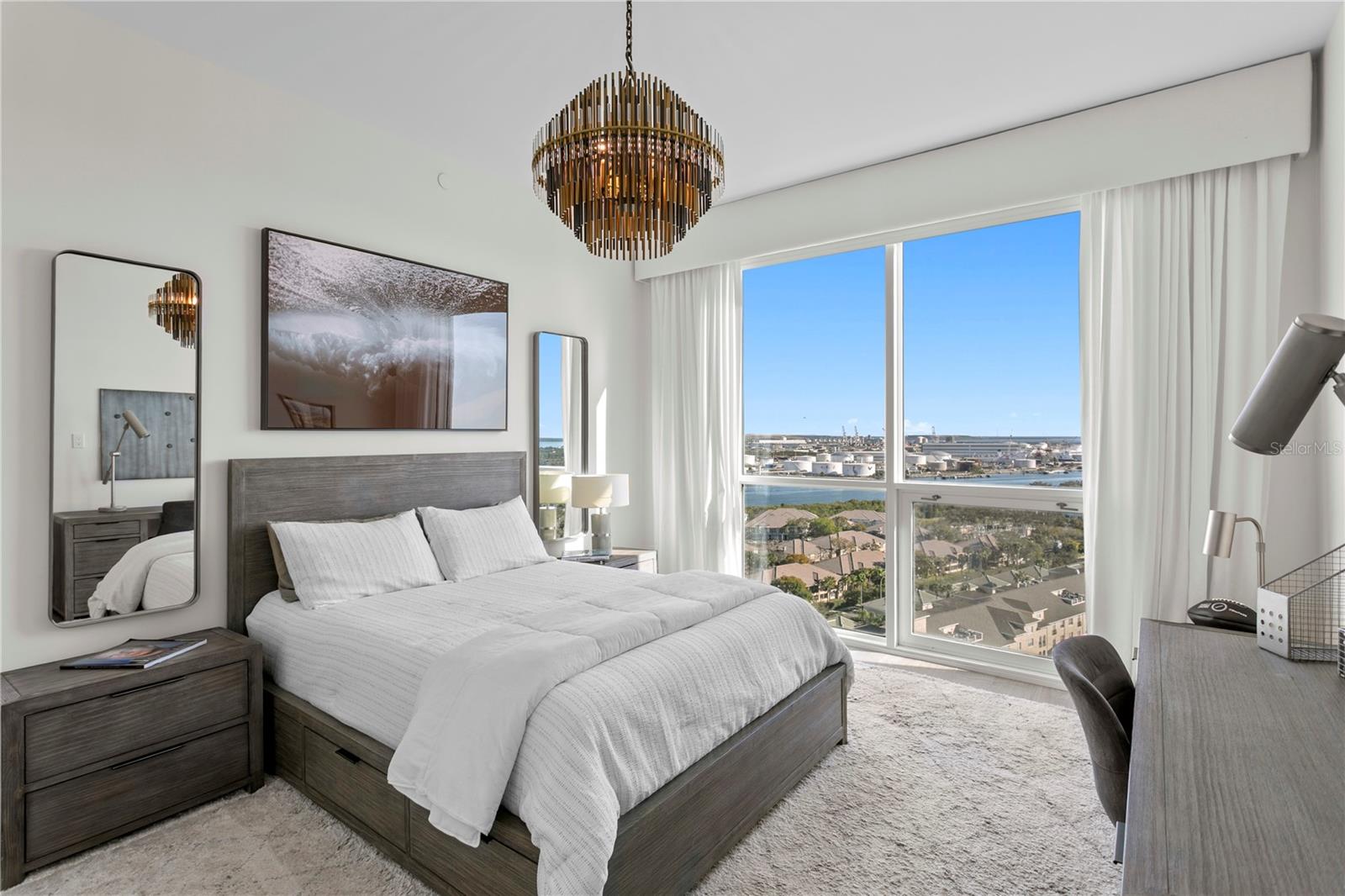 Listing photo id 43 for 450 Knights Run Avenue 1801