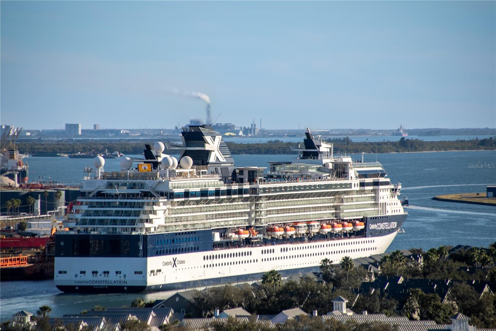 Listing photo id 61 for 450 Knights Run Avenue 1801