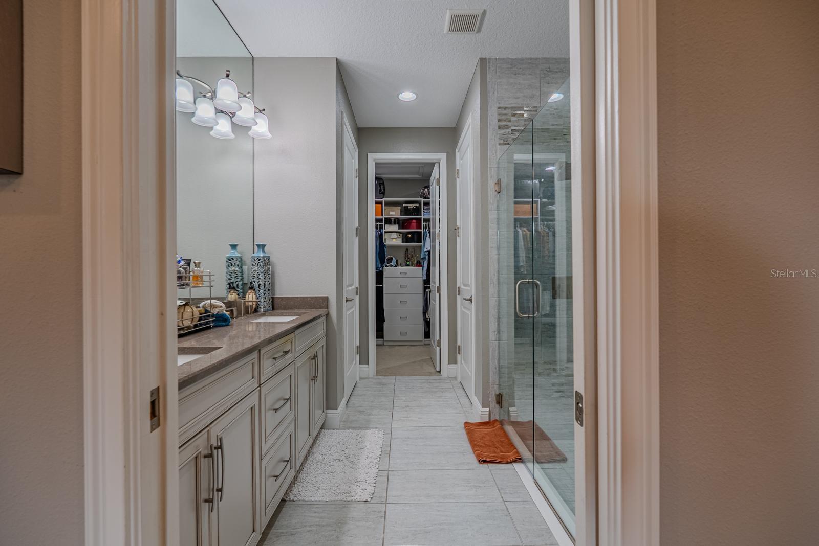 Image 24 of 57 For 11716 Wrought Pine Loop