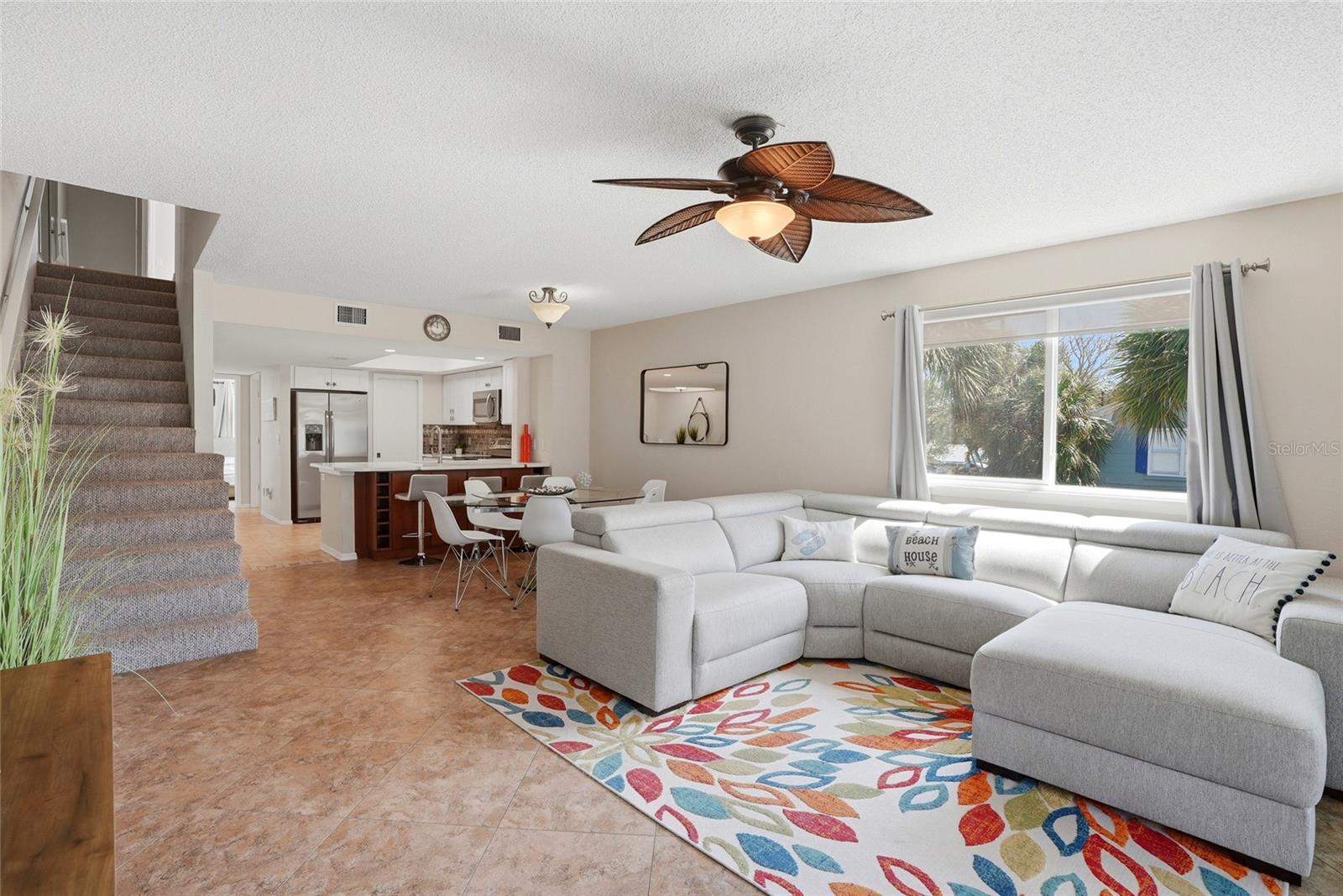 Image 17 of 55 For 900 Harbour House Drive