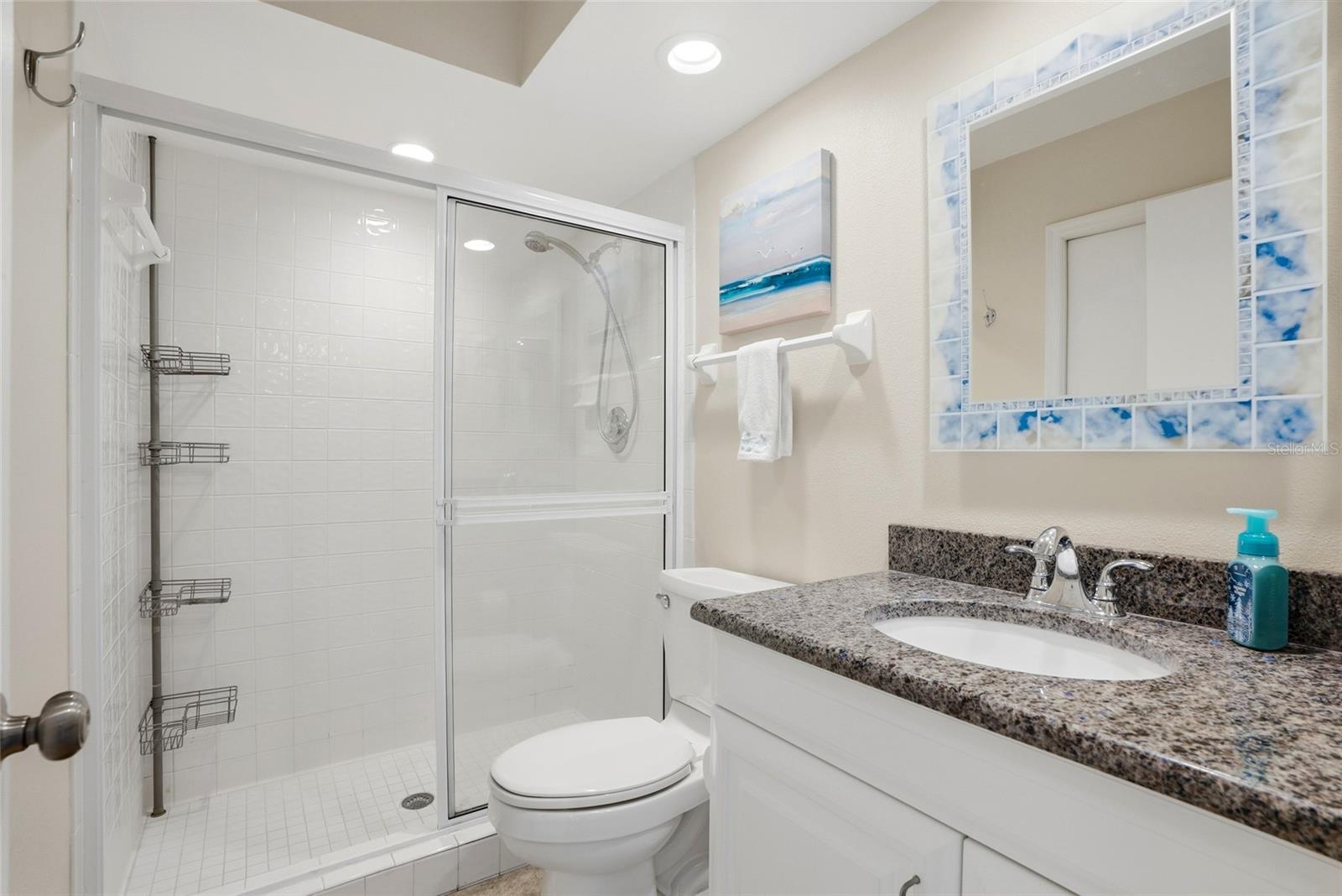 Image 22 of 55 For 900 Harbour House Drive