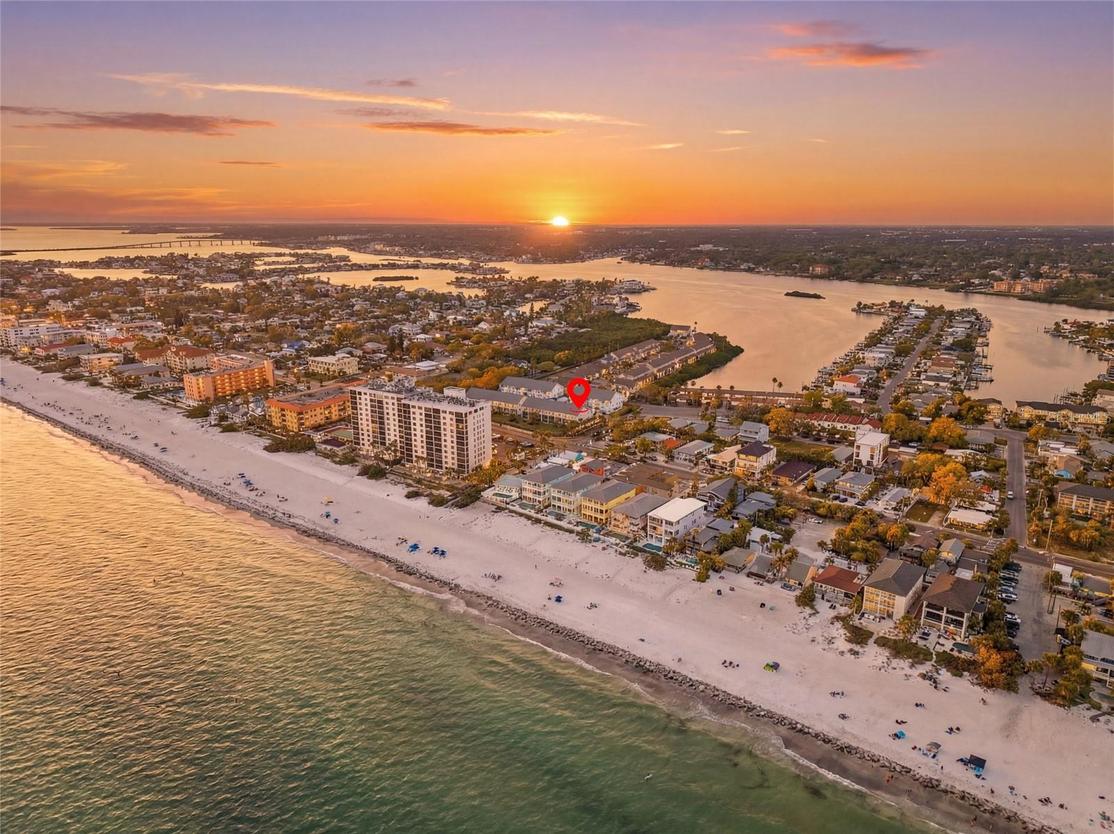 Image 6 of 55 For 900 Harbour House Drive