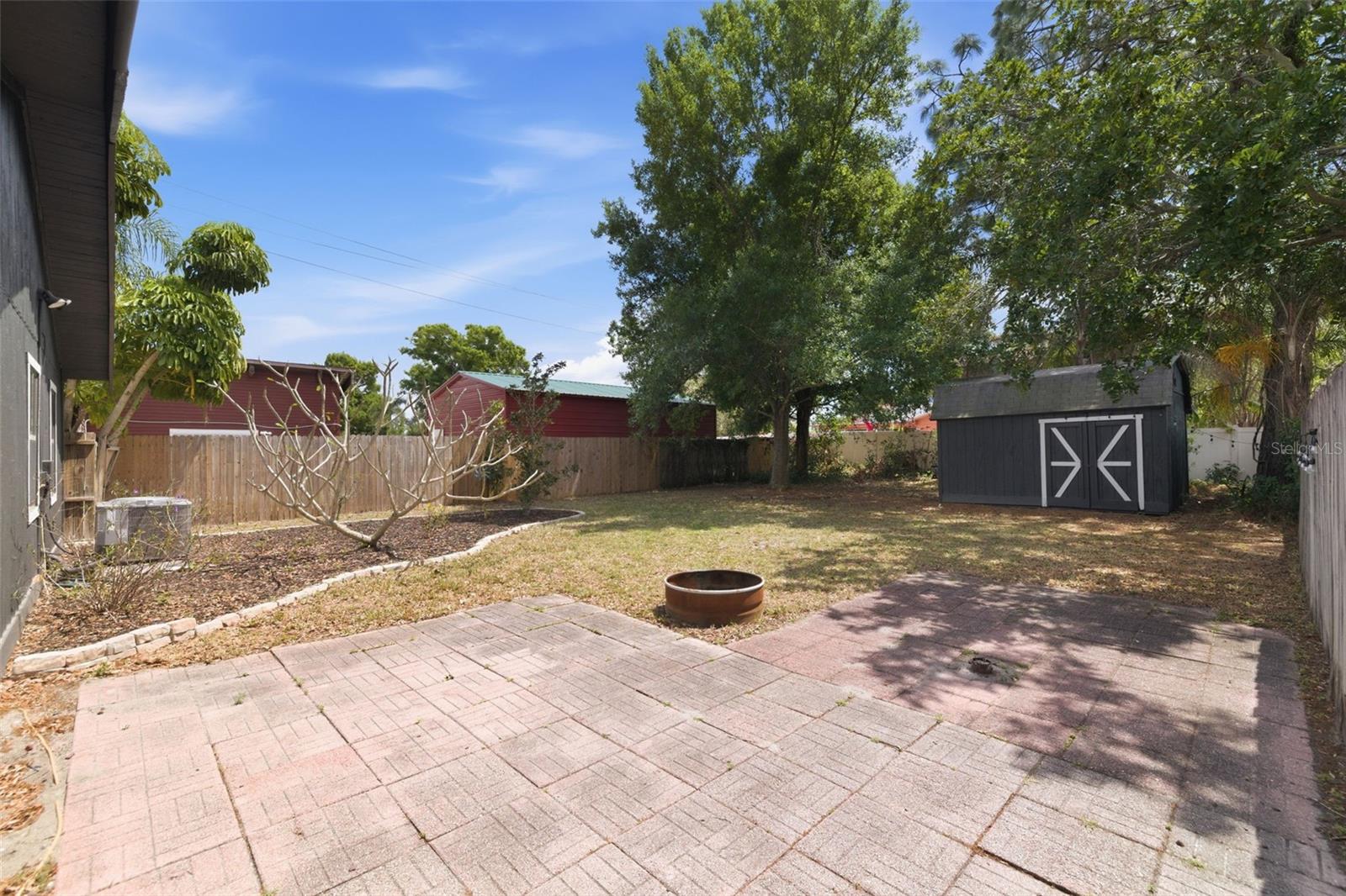 Image 18 of 24 For 6440 68th Avenue N