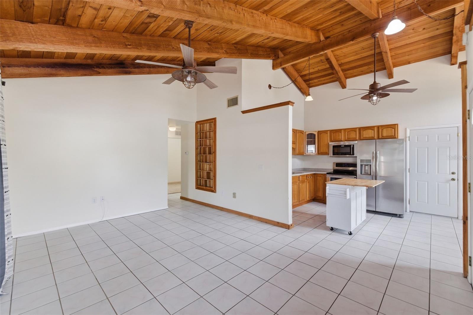 Image 3 of 24 For 6440 68th Avenue N