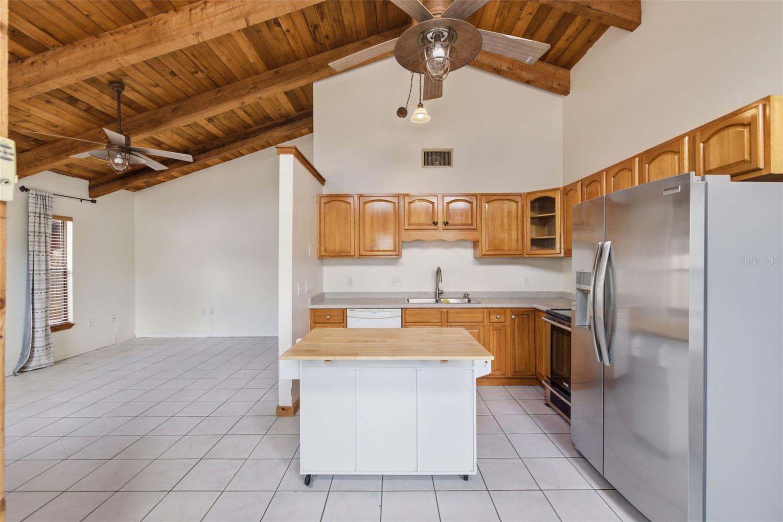 Image 6 of 24 For 6440 68th Avenue N