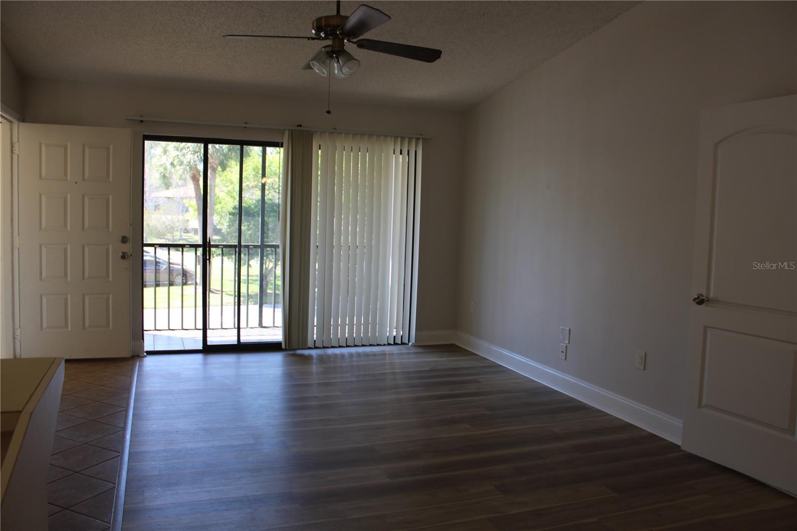 Image 6 of 17 For 3345 Crystal Court E E