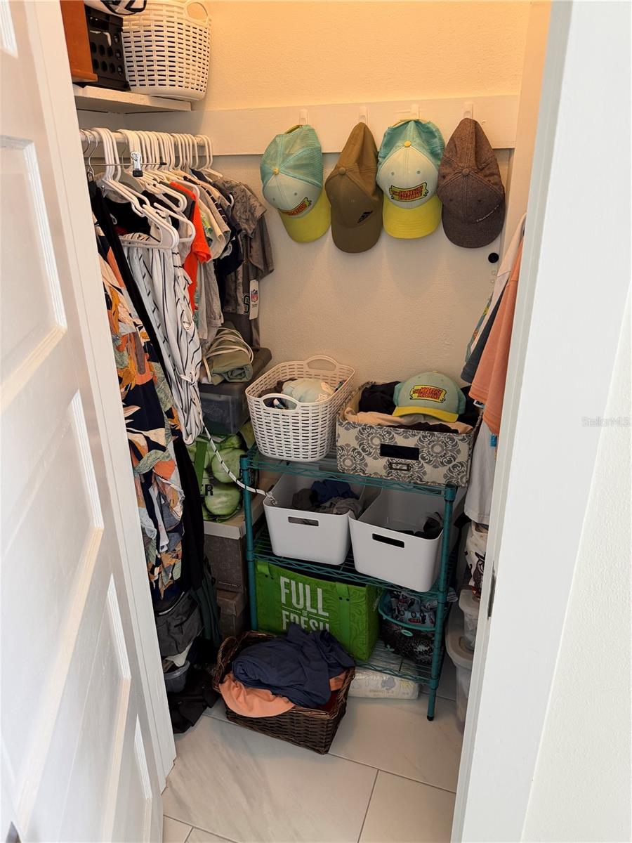 Image 30 of 49 For 850 Mandalay Avenue