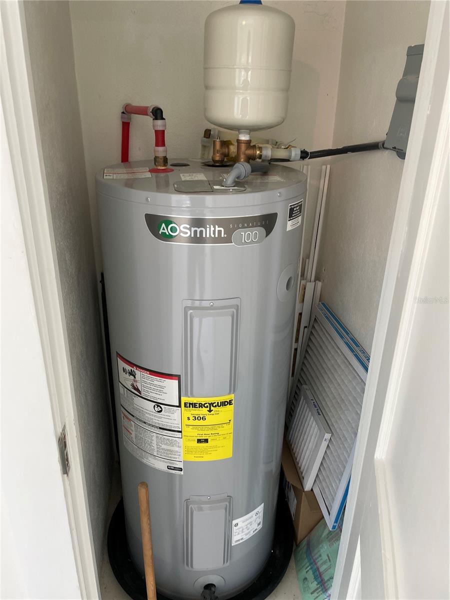 Image 49 of 49 For 850 Mandalay Avenue