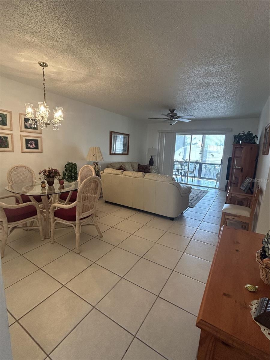 Image 12 of 48 For 11485 Oakhurst Road 200-318