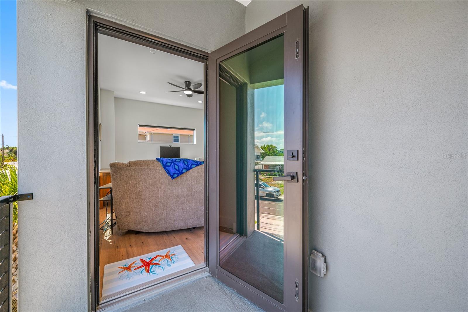 Image 26 of 62 For 2200 Bay Boulevard A