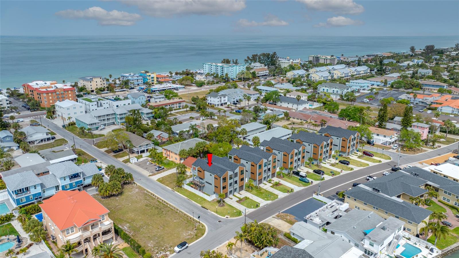 Image 4 of 62 For 2200 Bay Boulevard A