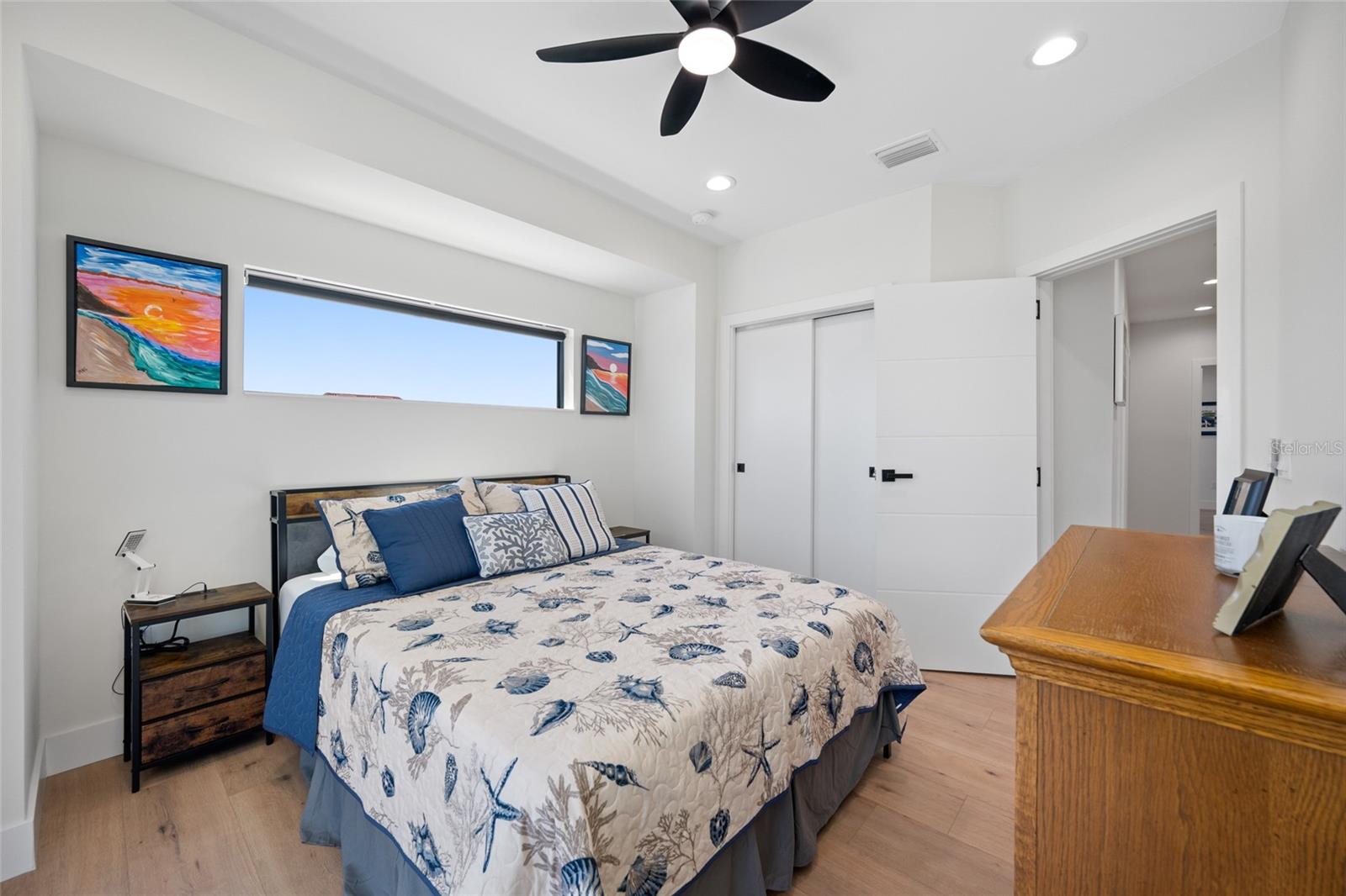 Image 45 of 62 For 2200 Bay Boulevard A