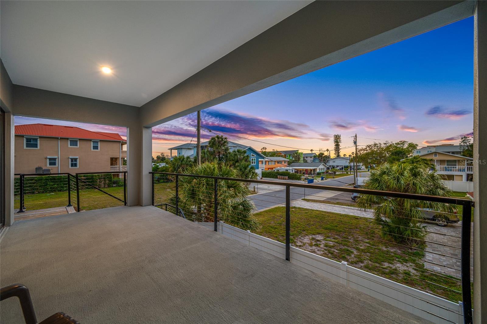 Image 5 of 62 For 2200 Bay Boulevard A