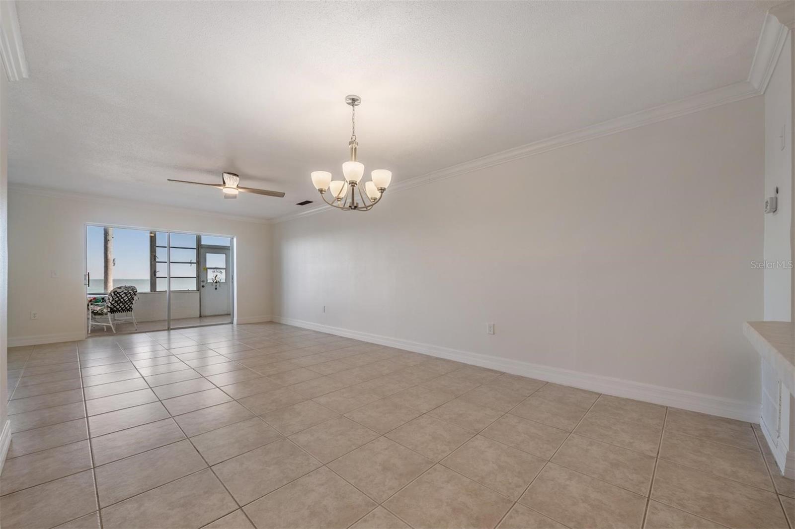 Image 25 of 49 For 7 Dunoon Place 102