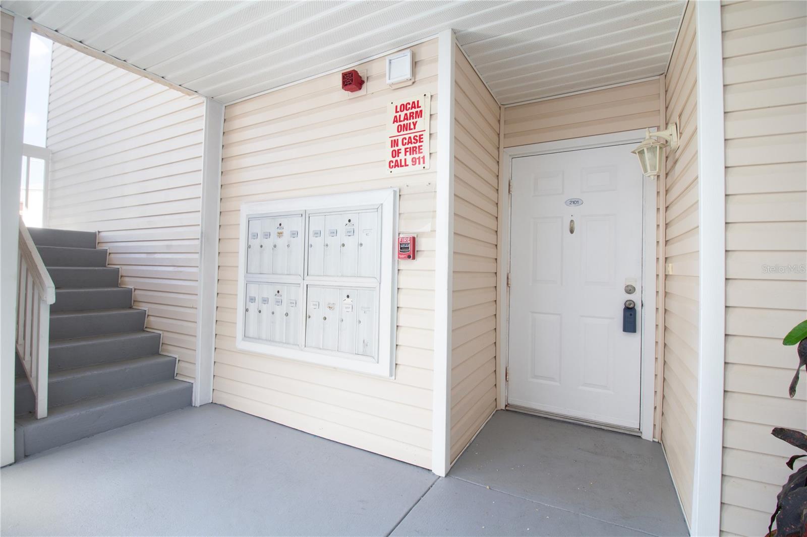 Image 19 of 27 For 6907 Stones Throw Circle N 2101