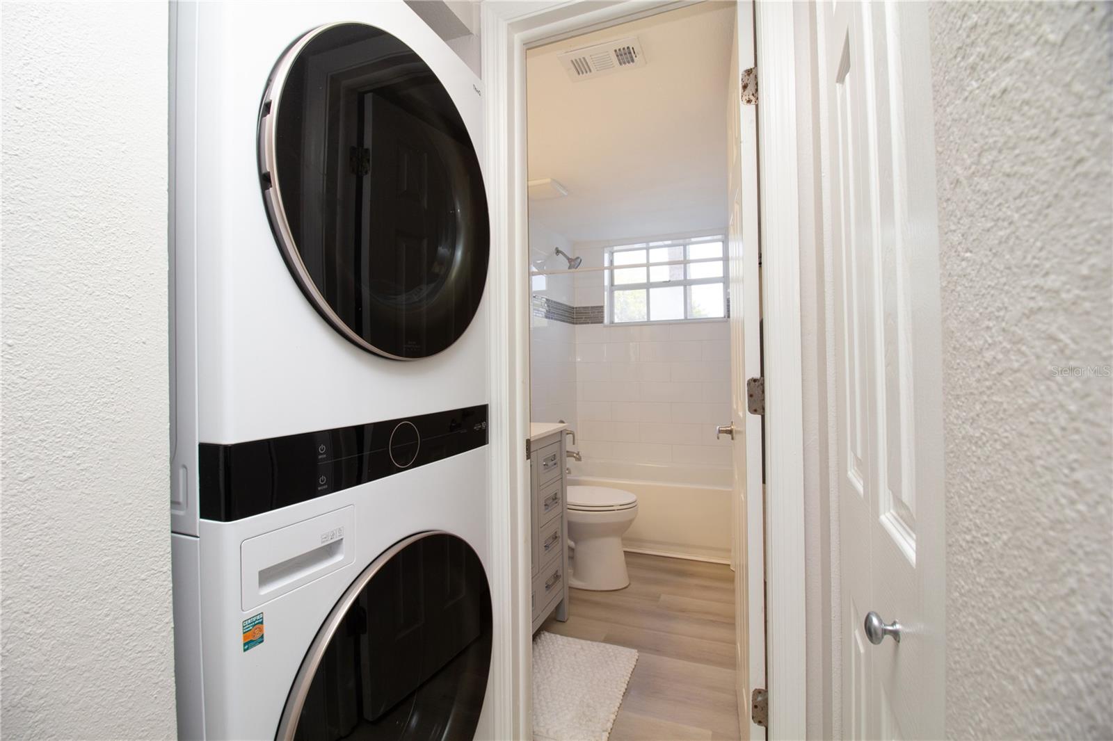 Image 7 of 27 For 6907 Stones Throw Circle N 2101