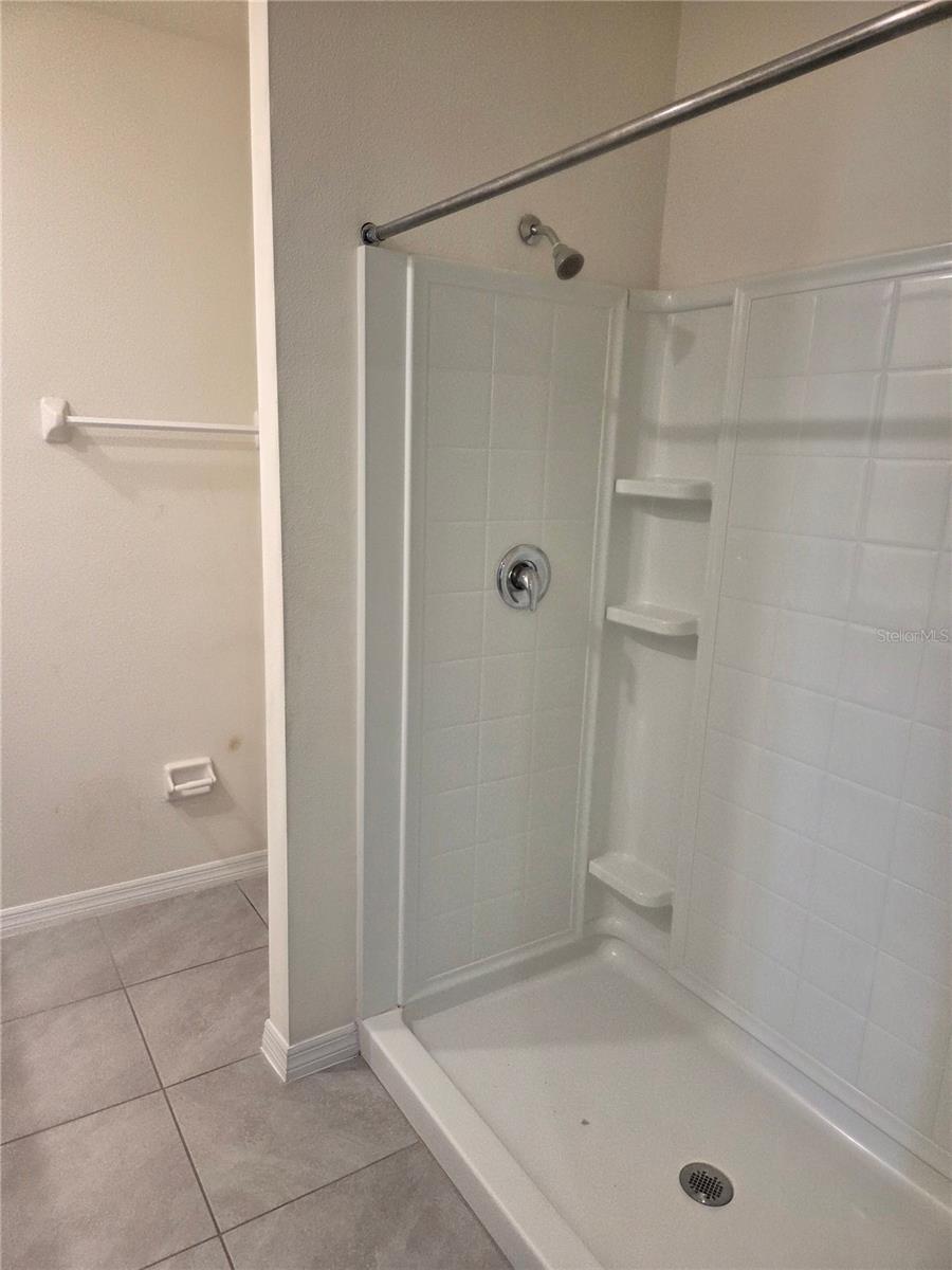 Image 7 of 9 For 17007 Blister Wing Drive