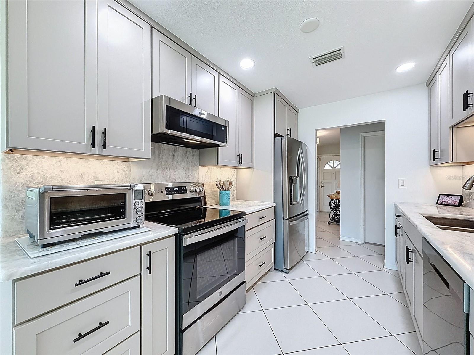 Image 12 of 51 For 2629 Lancaster Drive