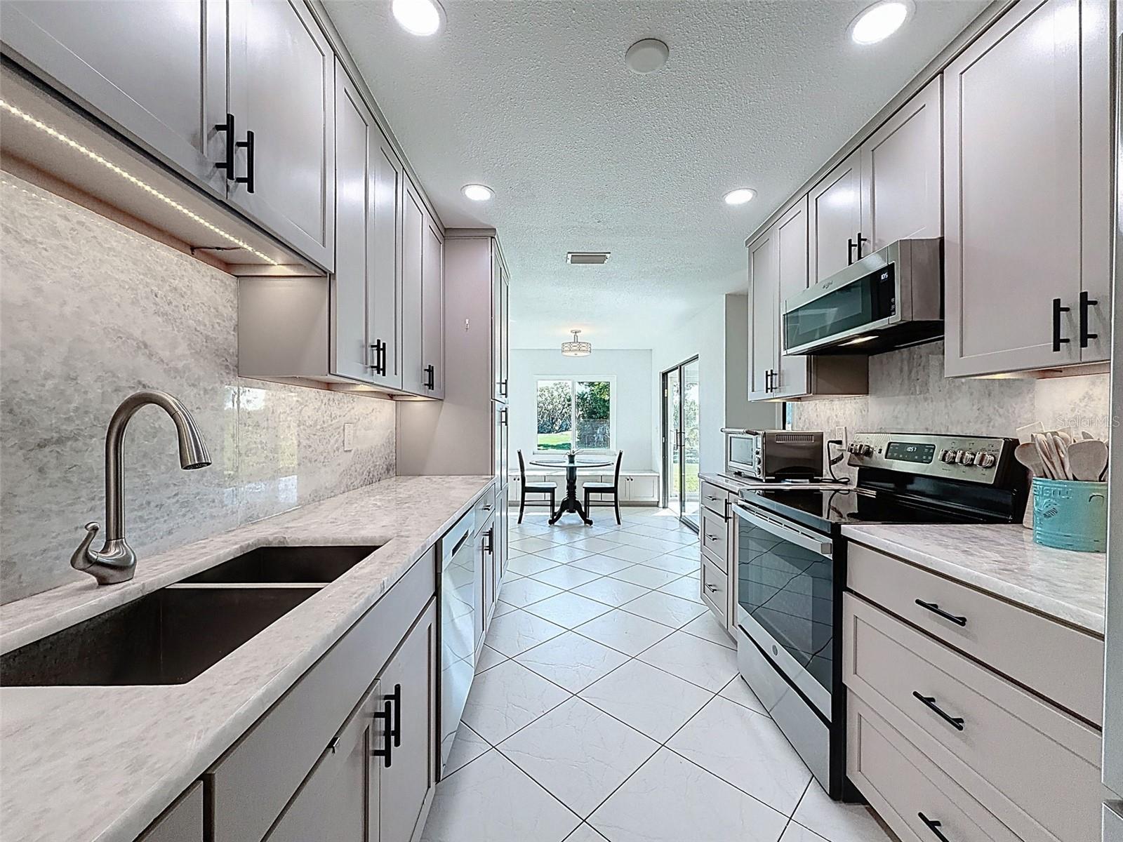 Image 13 of 51 For 2629 Lancaster Drive