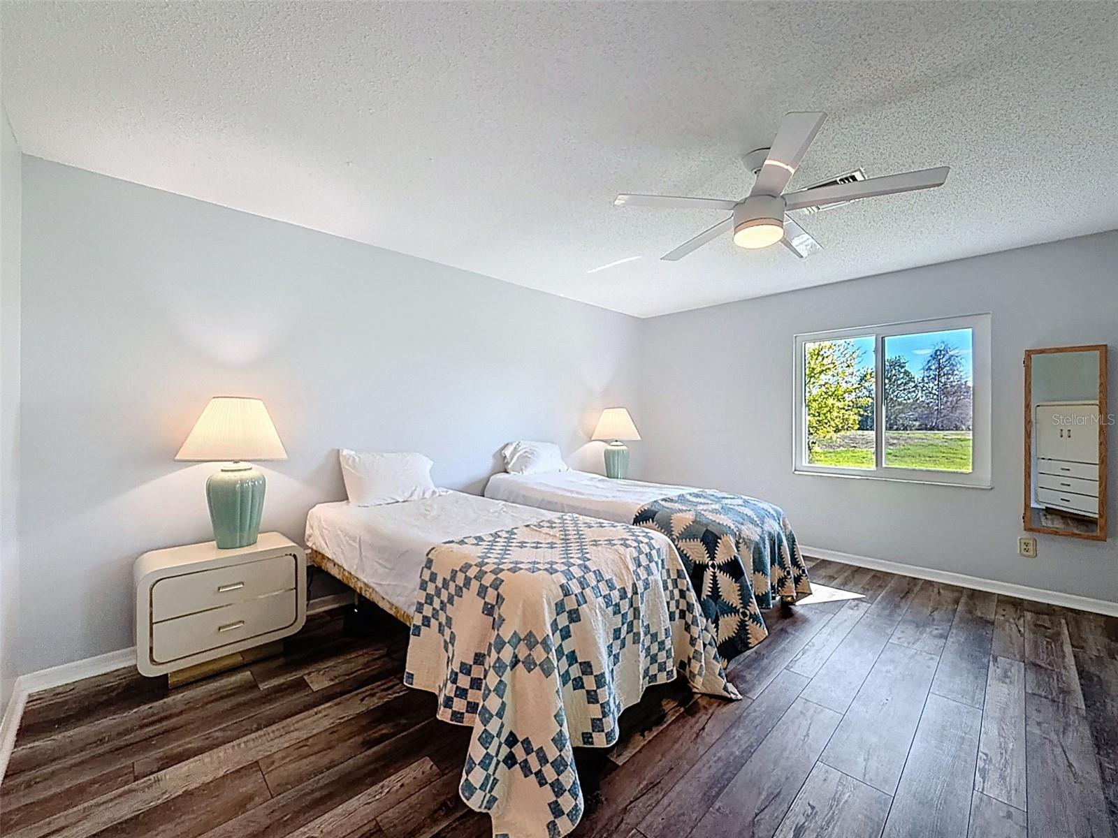 Image 22 of 51 For 2629 Lancaster Drive