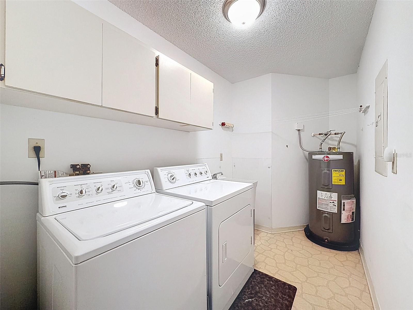 Image 33 of 51 For 2629 Lancaster Drive