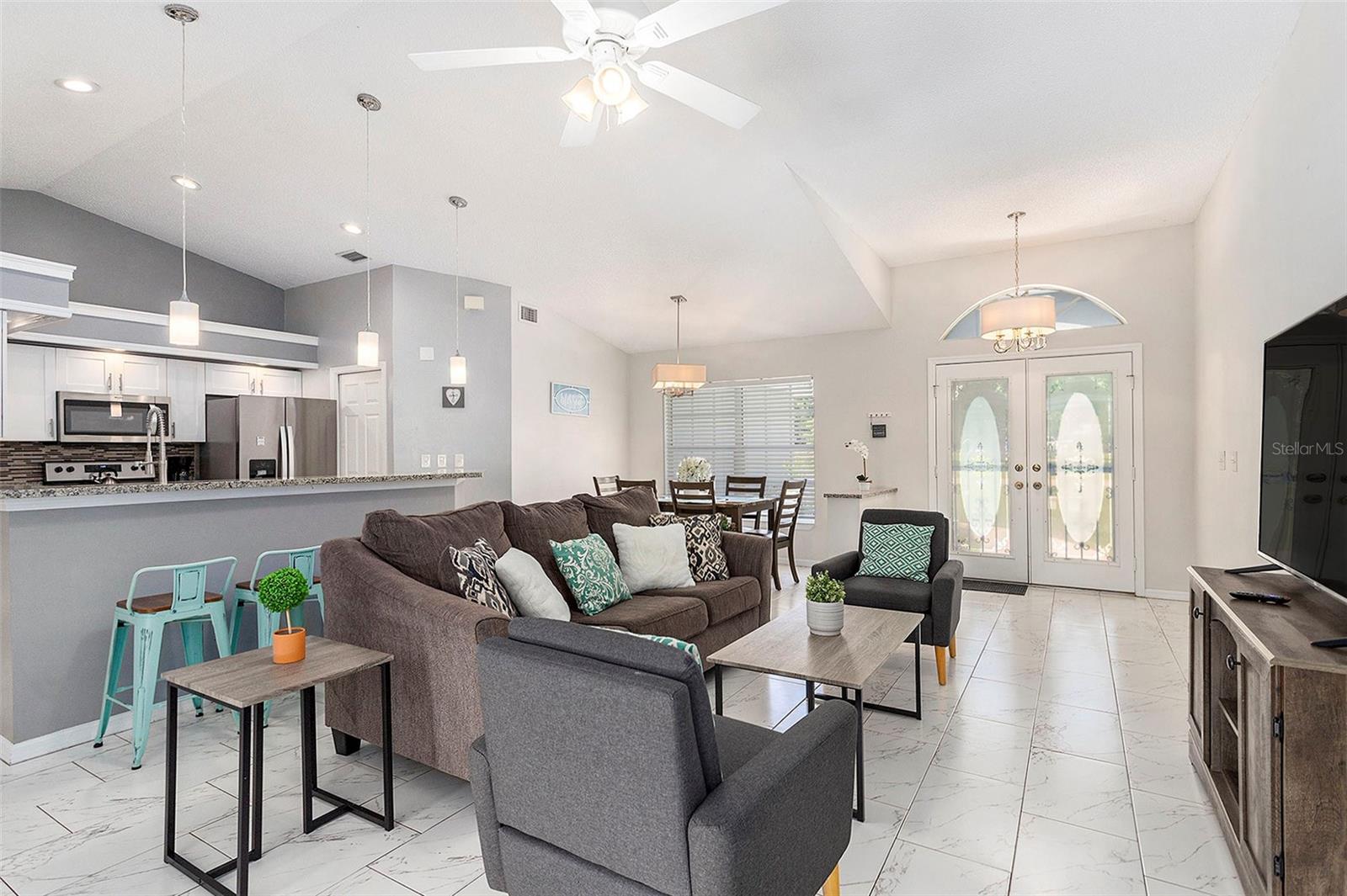 Image 5 of 35 For 9105 Zanmar Drive