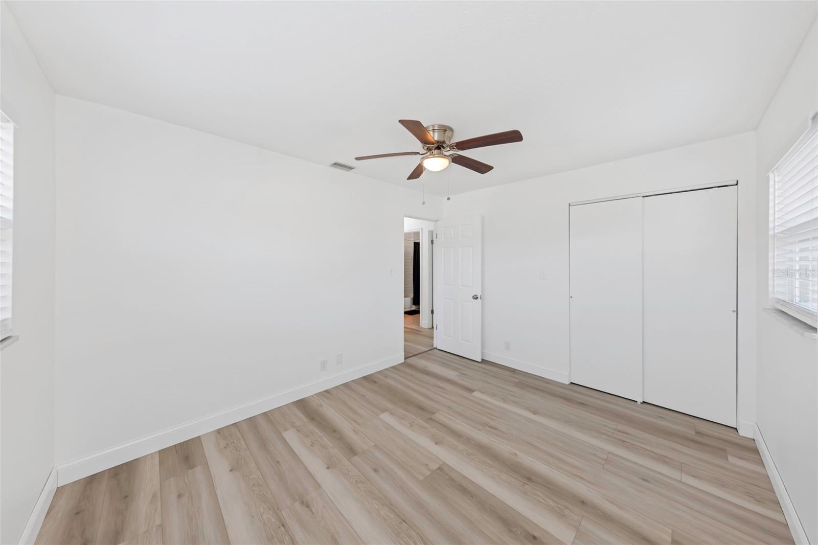 Image 21 of 57 For 3070 Dryer Avenue