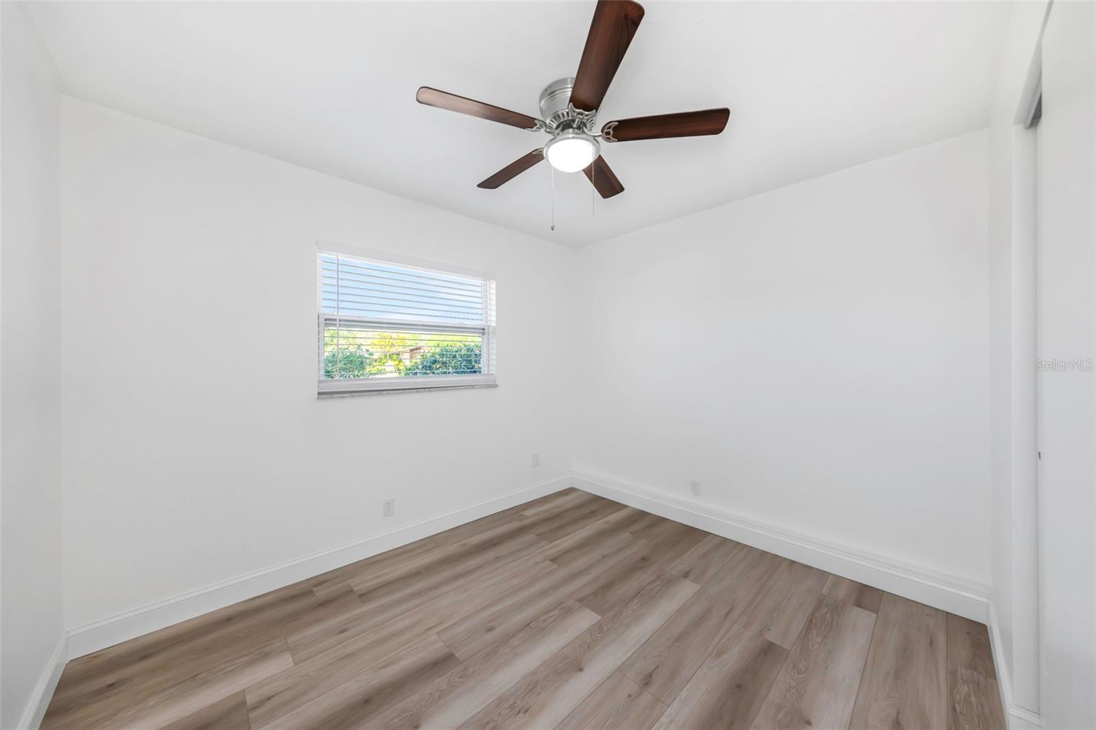 Image 26 of 57 For 3070 Dryer Avenue