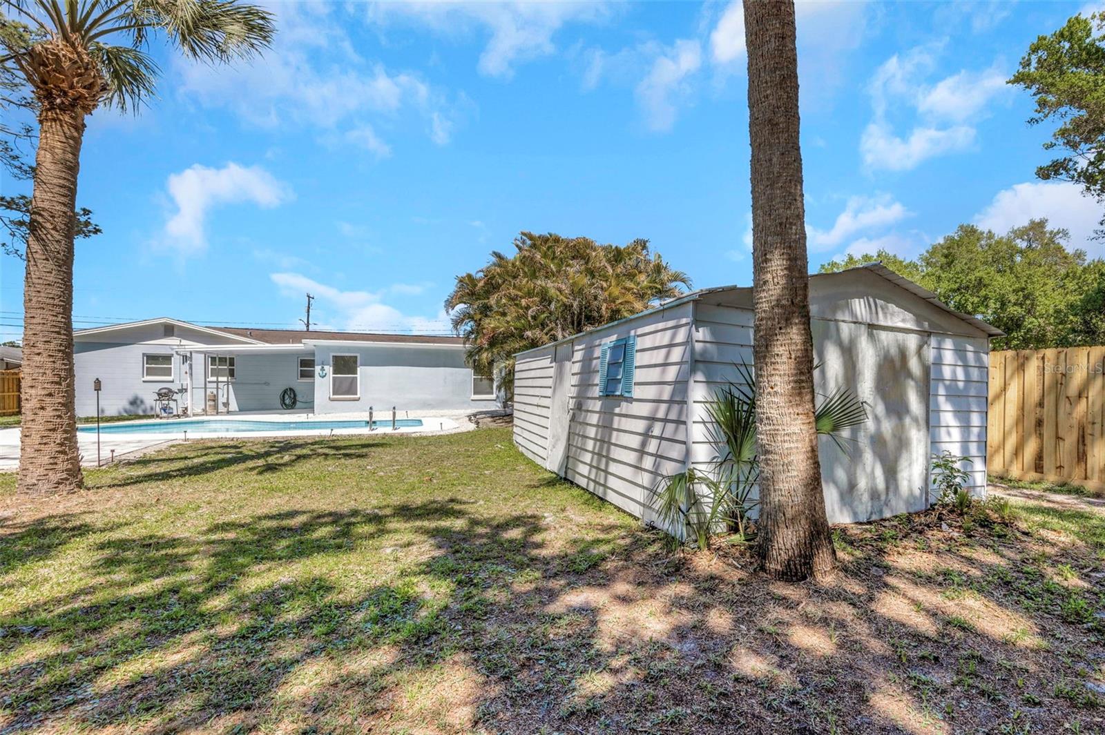 Image 42 of 57 For 3070 Dryer Avenue