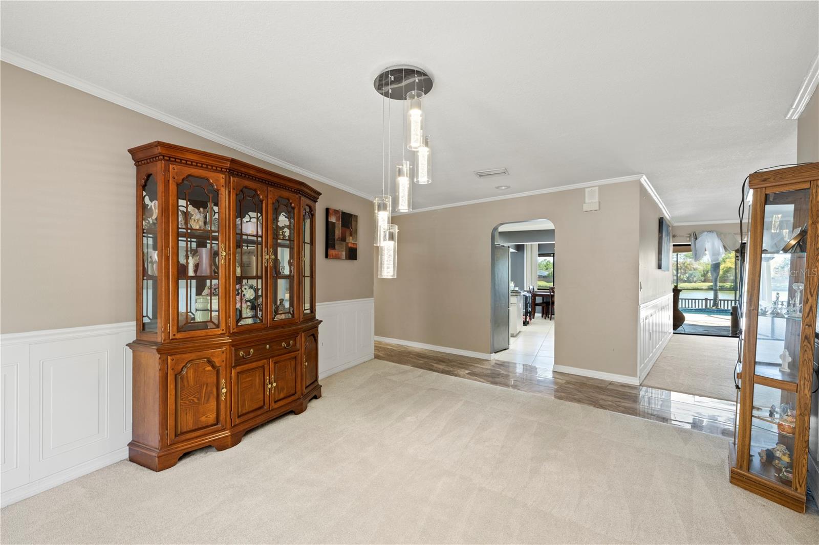 Image 13 of 59 For 14947 Lake Forest Drive